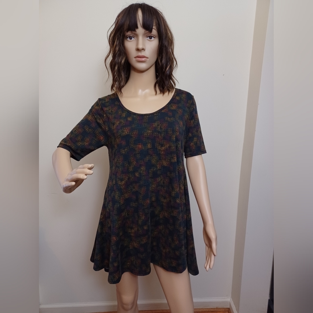 🤍 EUC LuLaRoe Tunic Top Size S